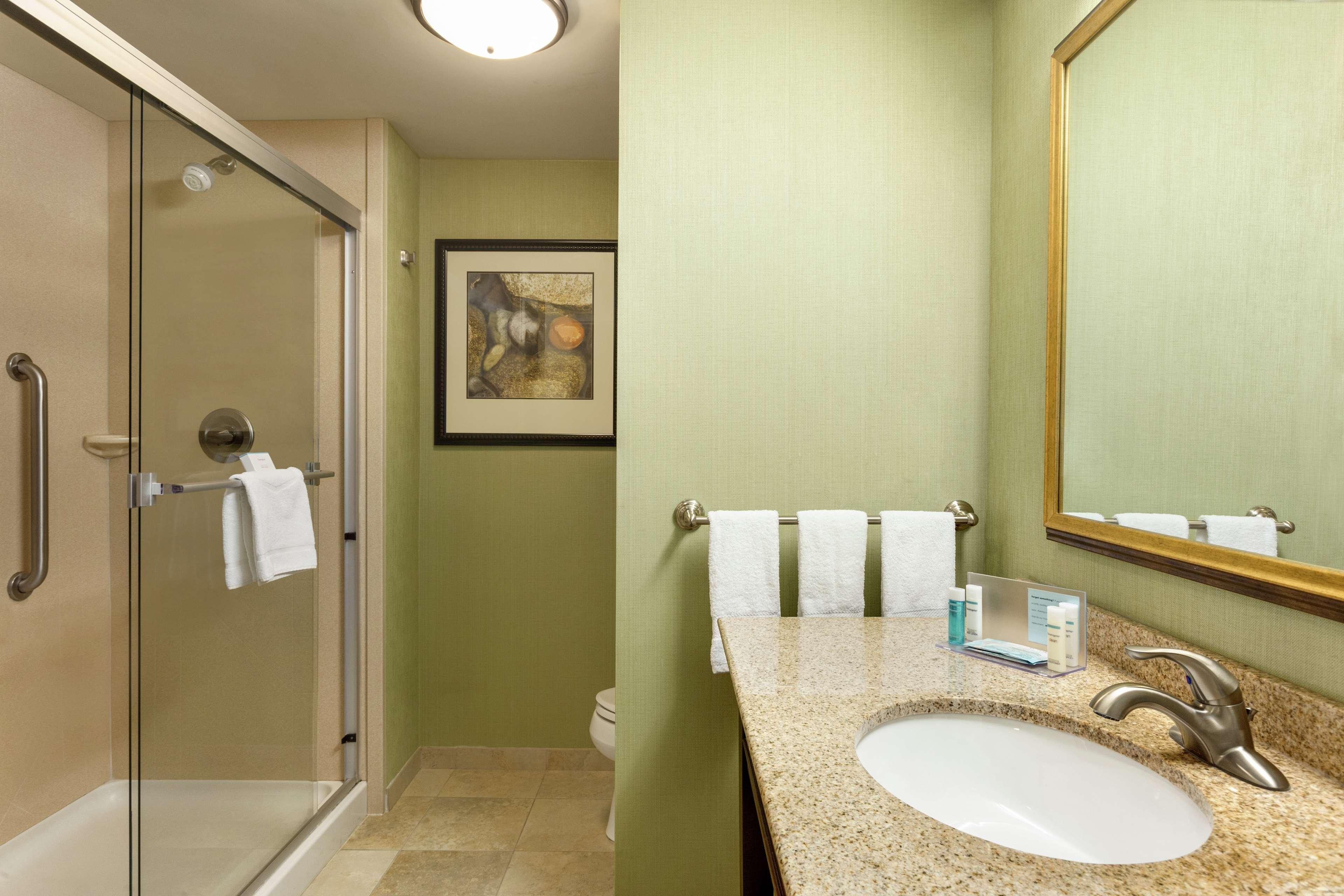Hampton Inn & Suites Пратвил Екстериор снимка